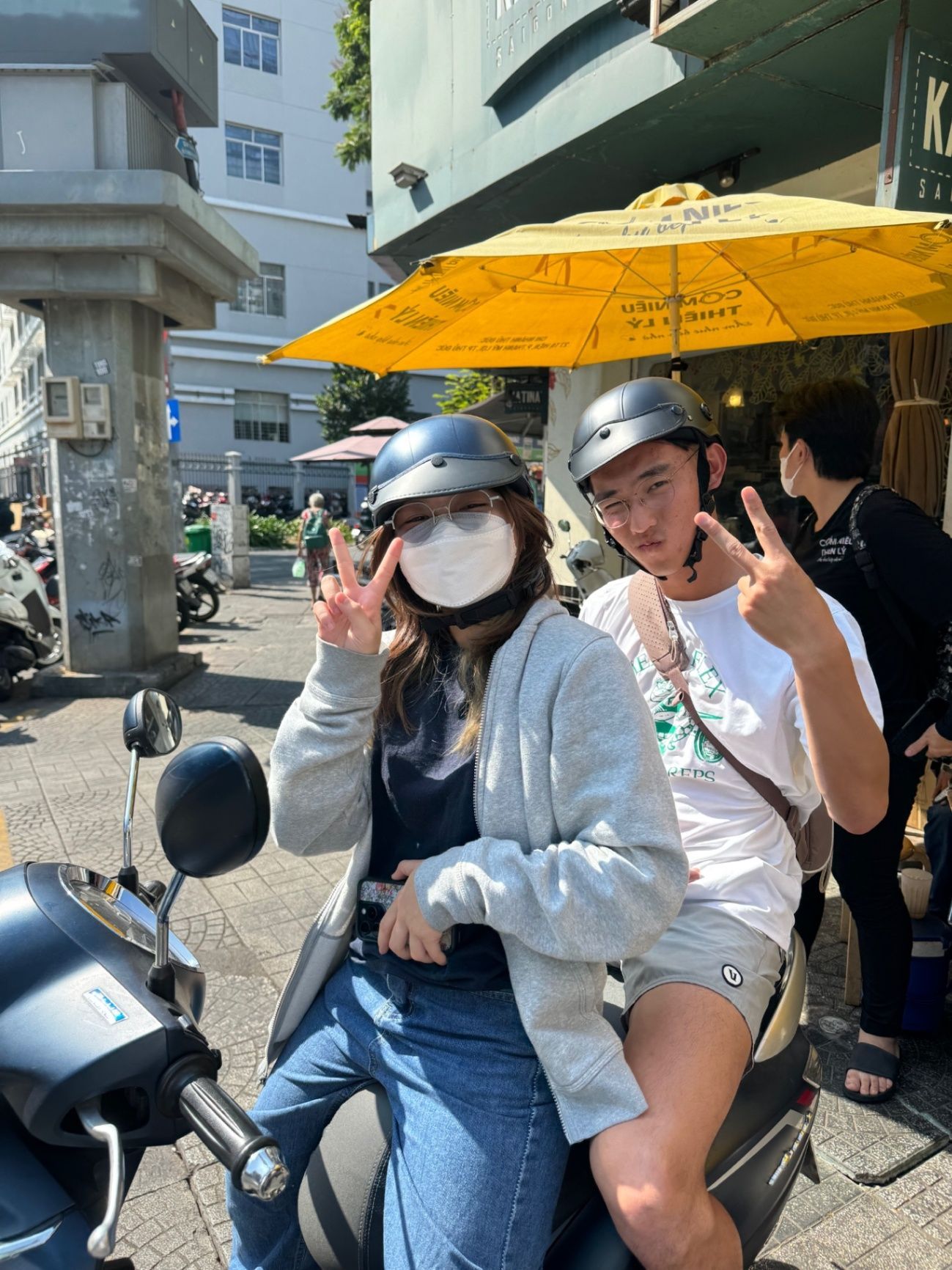 A picture of me and Hoang Anh on a city tour