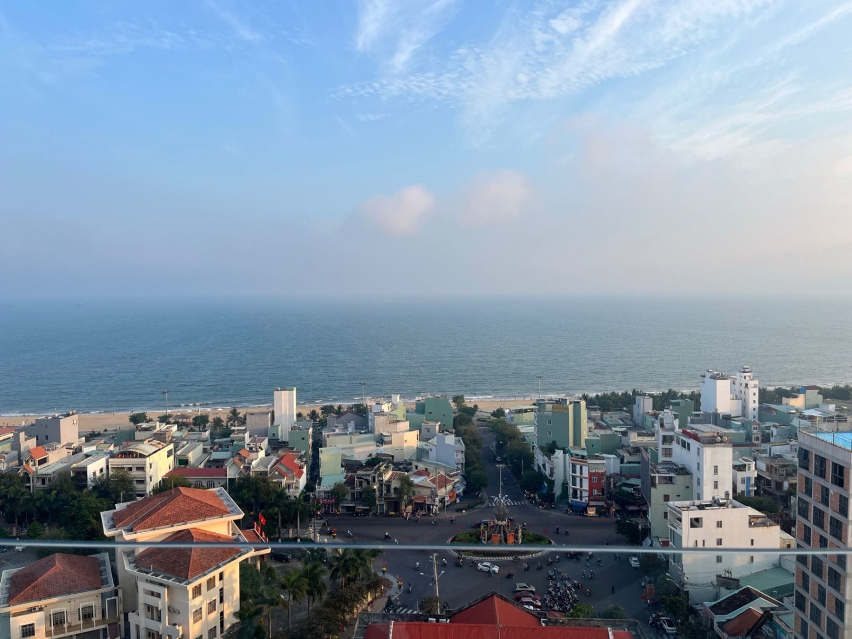 Quy Nhơn, Beautiful beach town